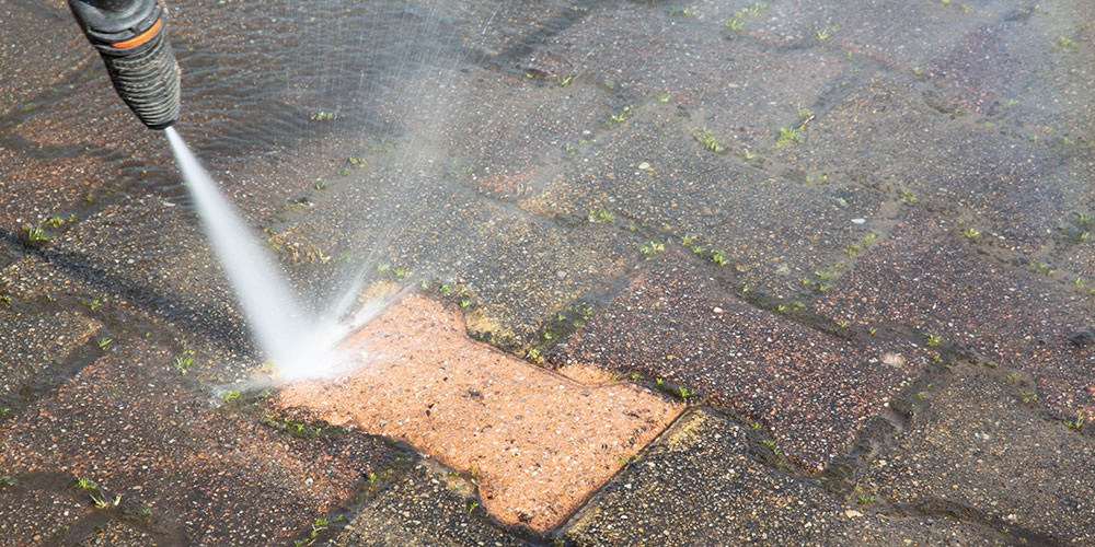 Driveway Cleaning in Braintree | Essex Jetting gallery image 2